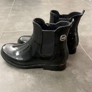 Michael Kors Chelsea Rainboots